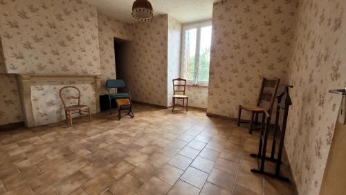  te koop dorpsboerderij Confracourt Haute-Saône 6