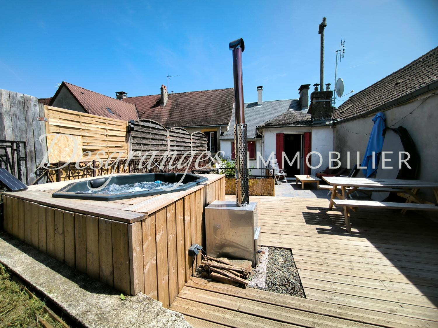  te koop stadshuis Payzac Dordogne 2
