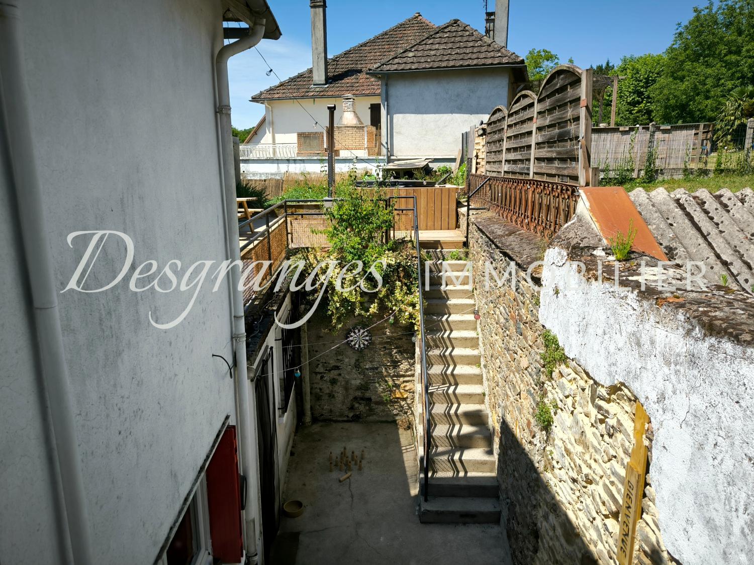  te koop stadshuis Payzac Dordogne 16