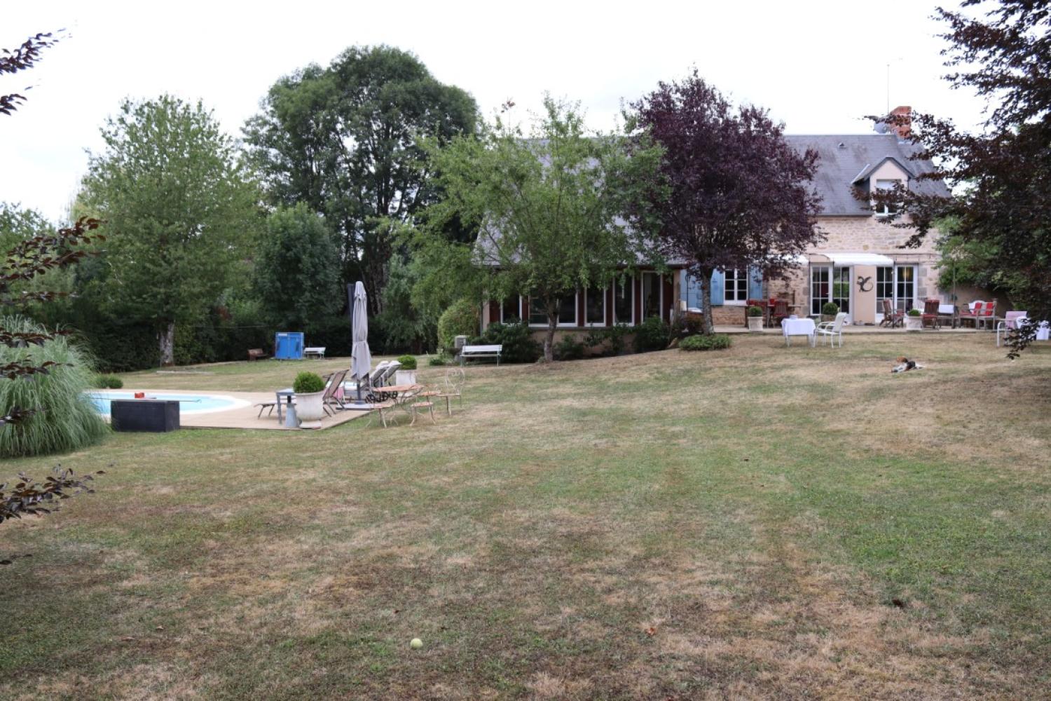  te koop huis Tintury Nièvre 2