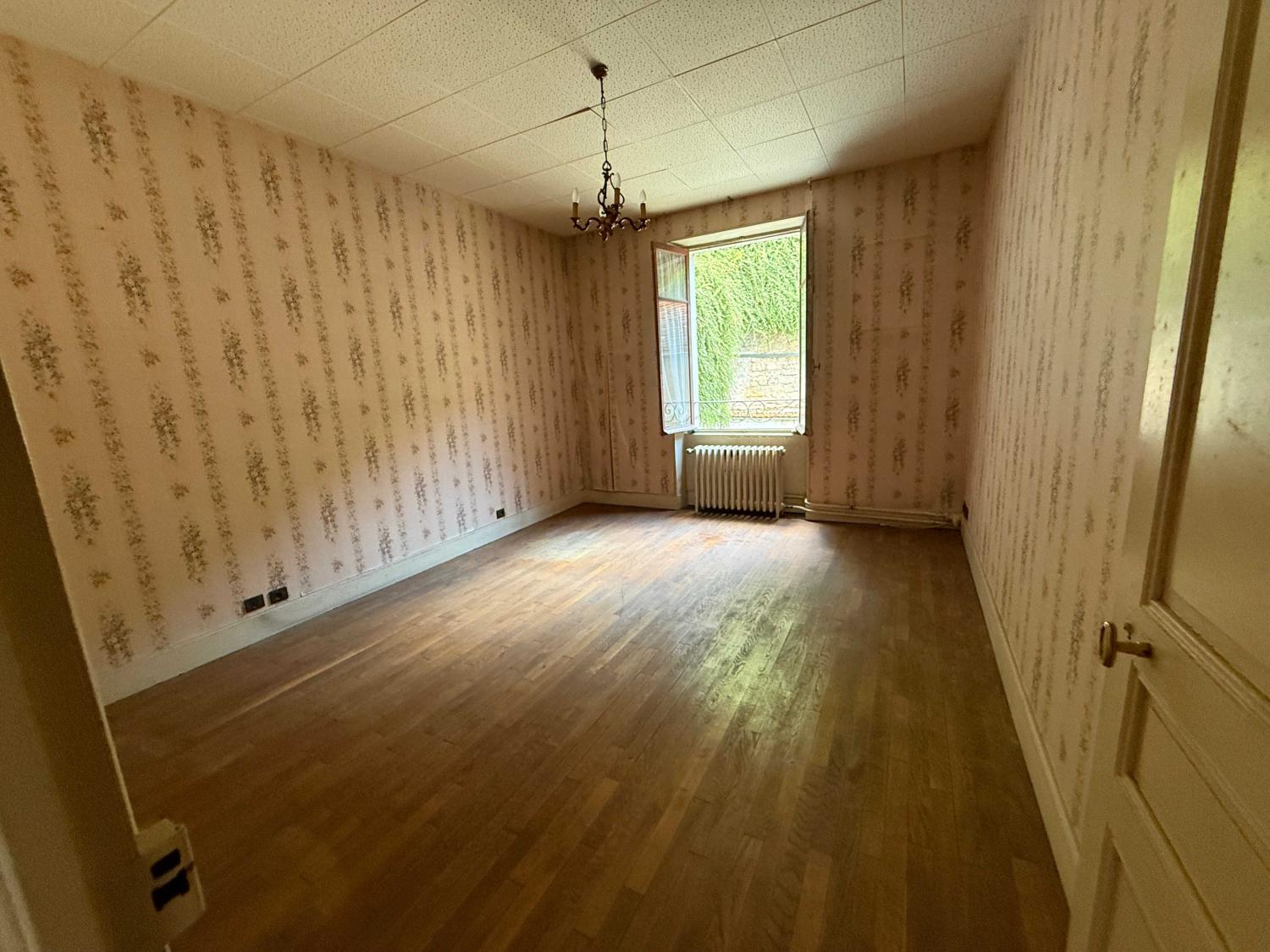  te koop dorpshuis Bourbonne-les-Bains Haute-Marne 12