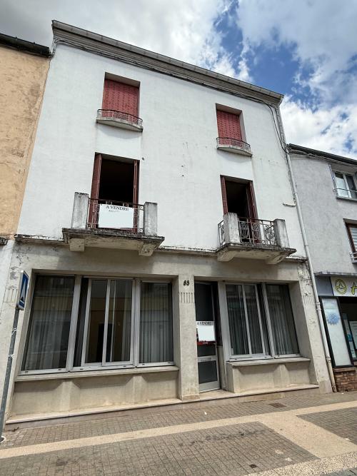 Bourbonne-les-Bains Haute-Marne dorpshuis foto 7118892
