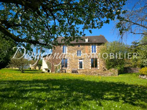Payzac Dordogne vrijstaand foto