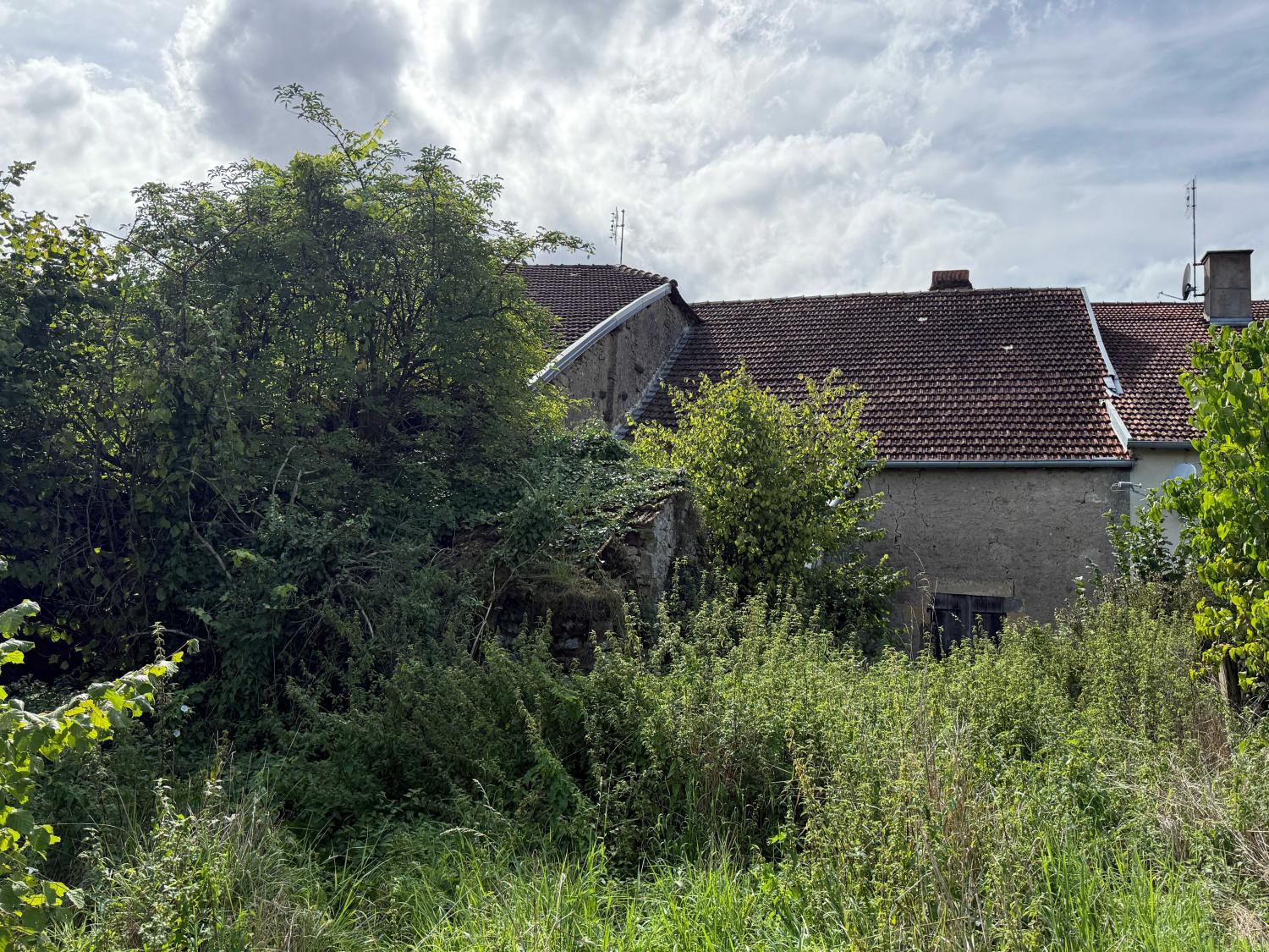  te koop dorpsboerderij Jussey Haute-Saône 7