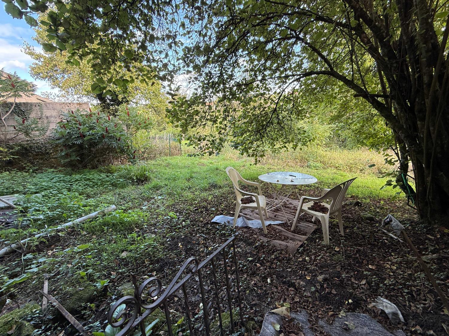  te koop dorpsboerderij Damrémont Haute-Marne 22