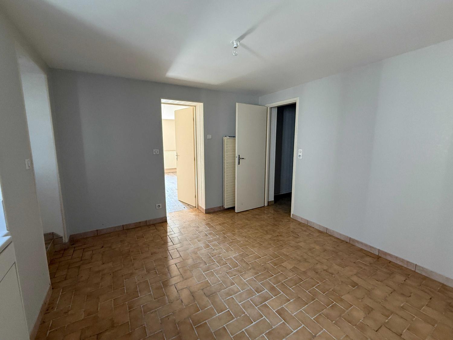  te koop dorpshuis Doulevant-le-Château Haute-Marne 17