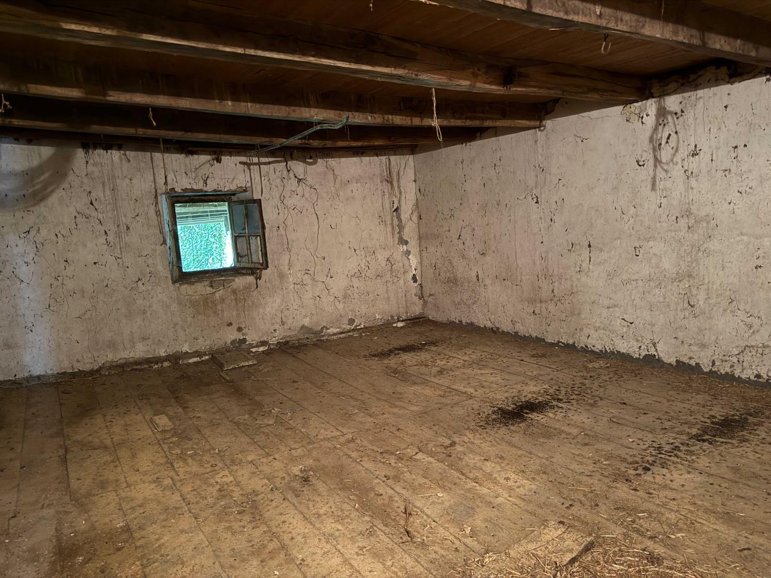  te koop dorpsboerderij Jussey Haute-Saône 25
