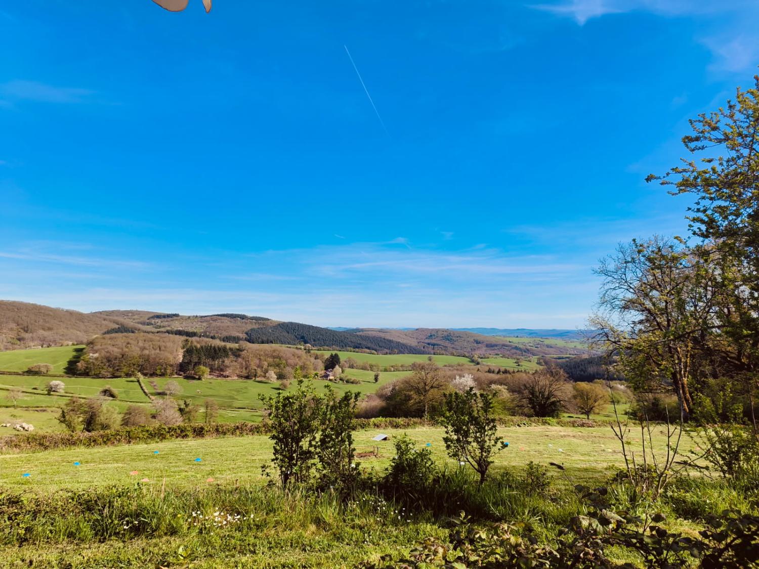  te koop huis Villapourçon Nièvre 2