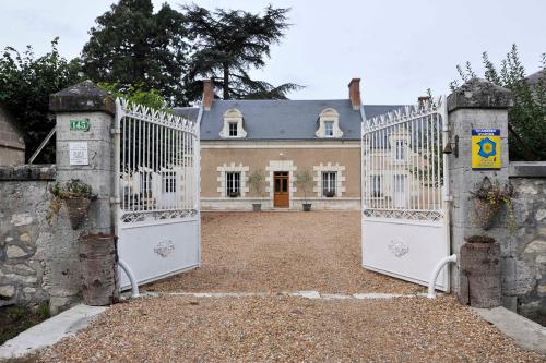  te koop gîtes/ chambres d'hôtes Couddes Loir-et-Cher 2