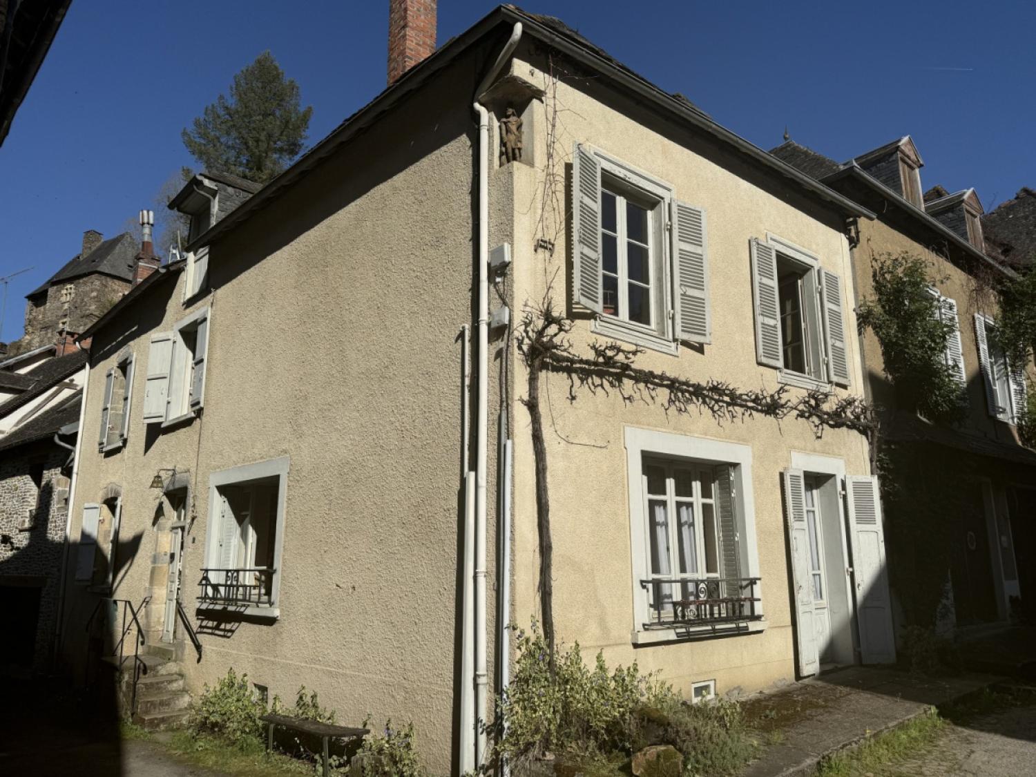te koop dorpshuis Ségur-le-Château Corrèze 19
