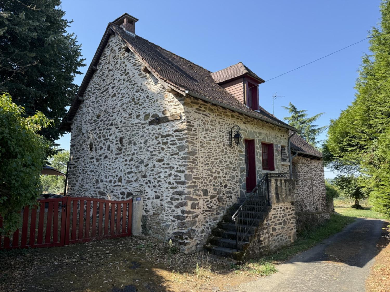 te koop vrijstaand Lubersac Corrèze 1