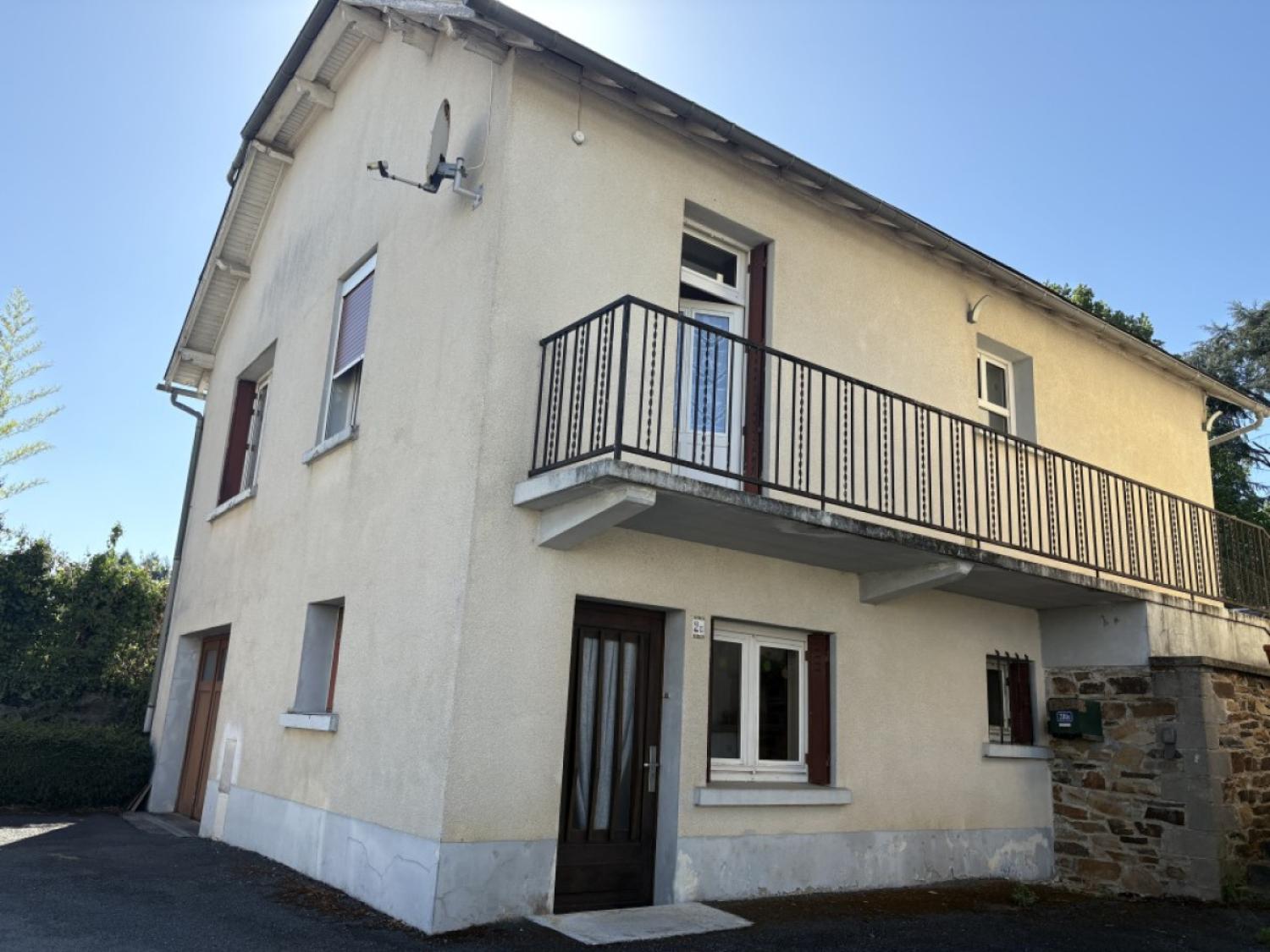 te koop dorpshuis Saint-Sornin-Lavolps Corrèze 1