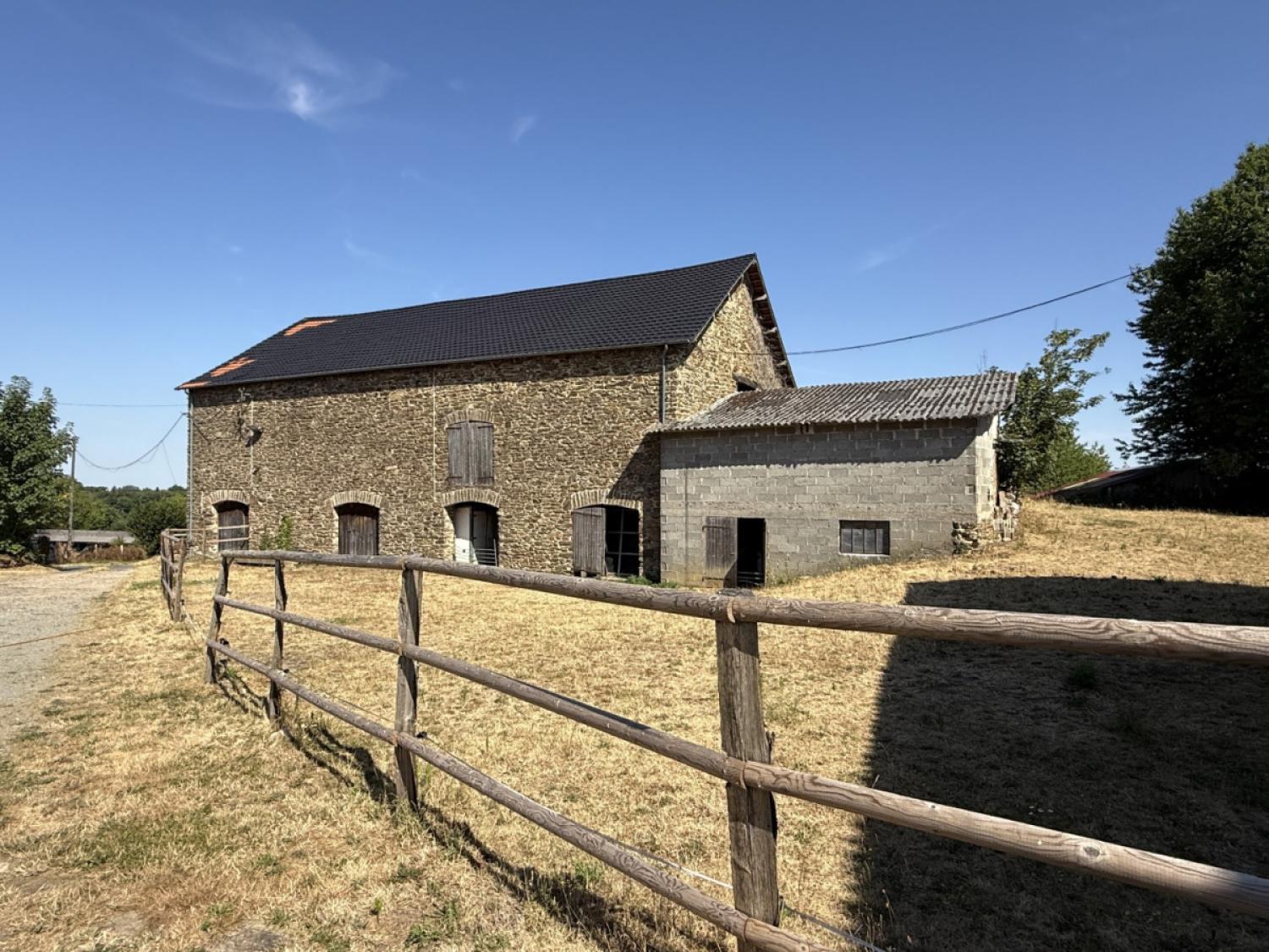 te koop boerderij Saint-Pardoux-Corbier Corrèze 25