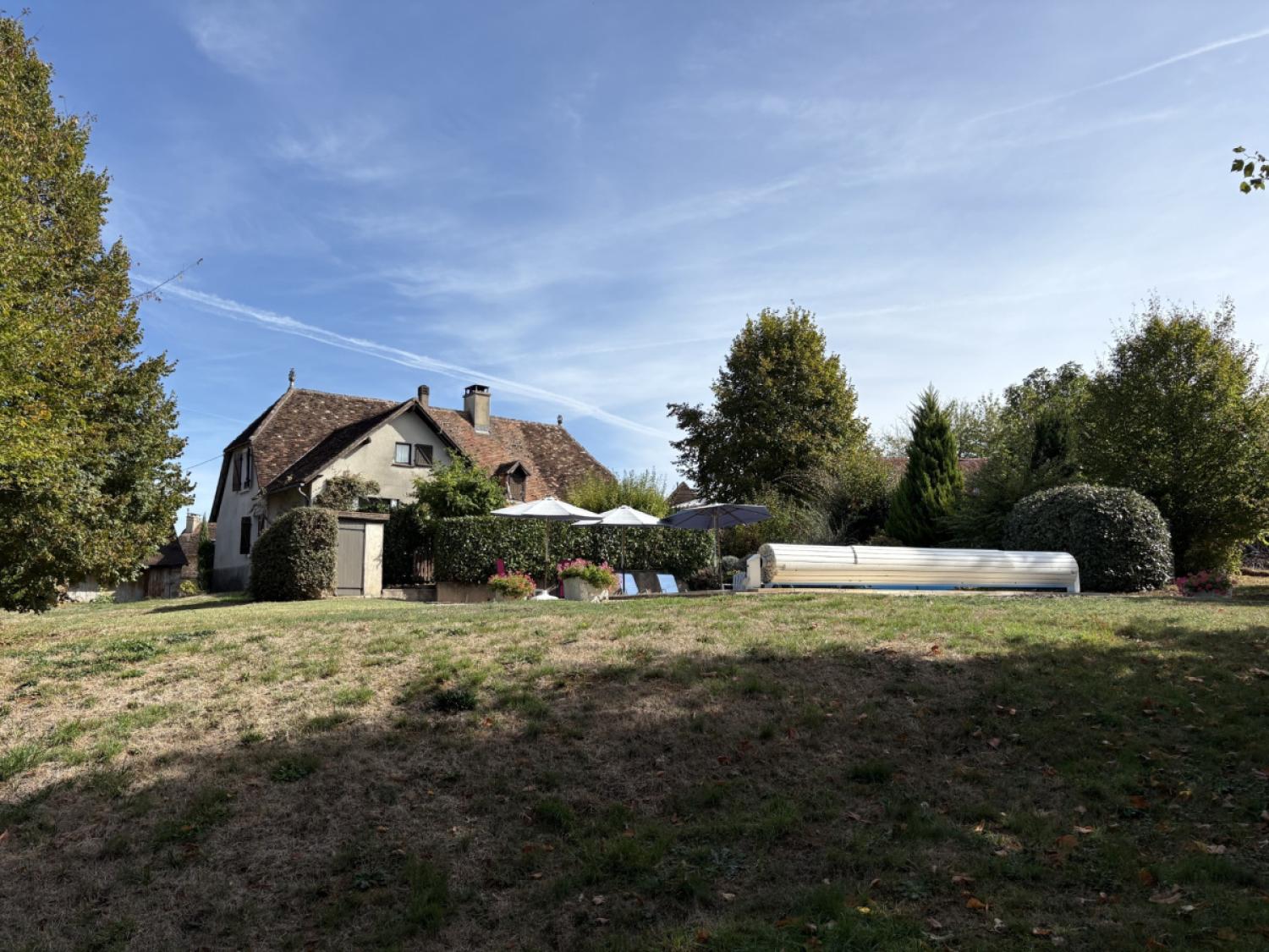 te koop huis met gîte Meuzac Haute-Vienne 45