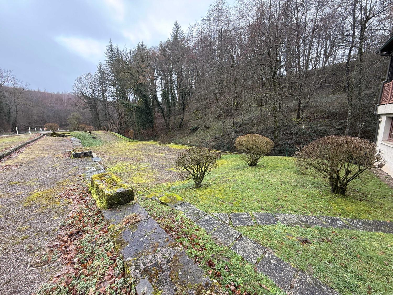  te koop gîtes/ chambres d'hôtes Viviers-le-Gras Vogezen 46