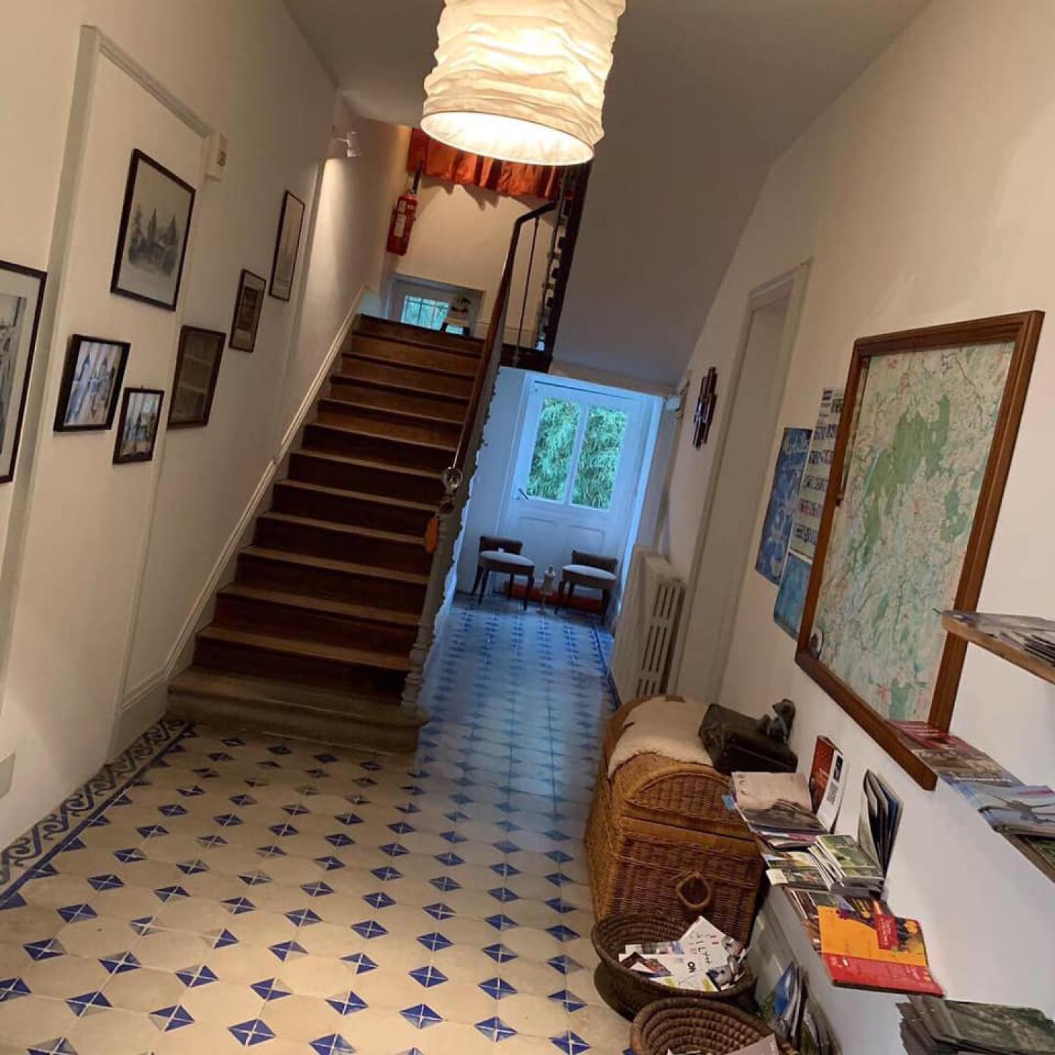  te koop gîtes/ chambres d'hôtes Le Brethon Allier 5