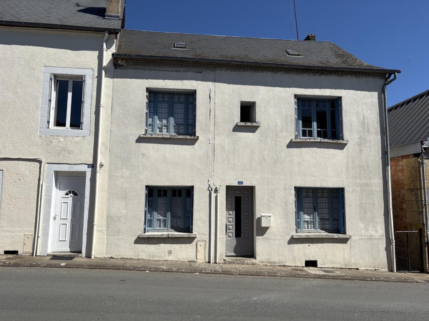 te koop dorpshuis Payzac Dordogne 1