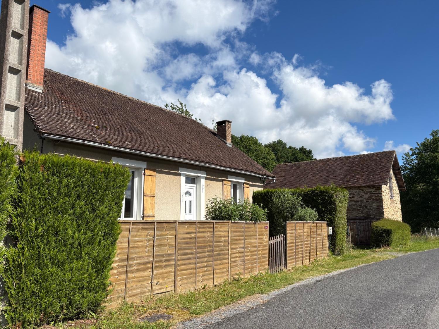 te koop boerderij Coussac-Bonneval Haute-Vienne 2