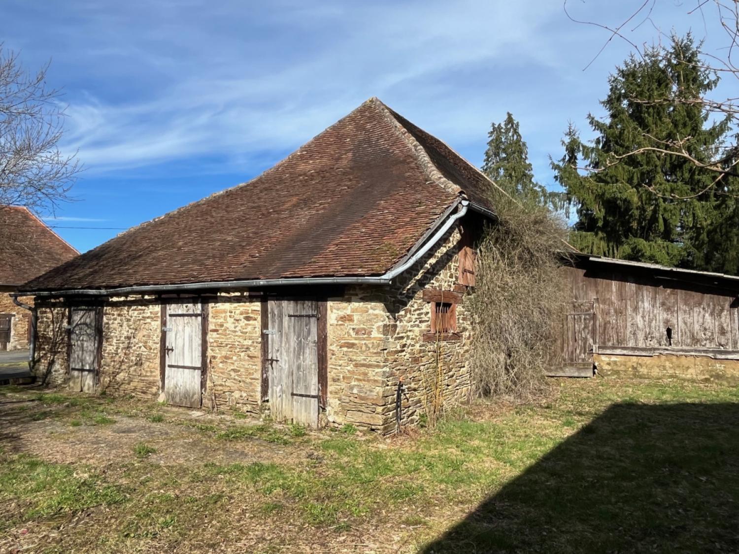 te koop dorpsboerderij Coussac-Bonneval Haute-Vienne 19