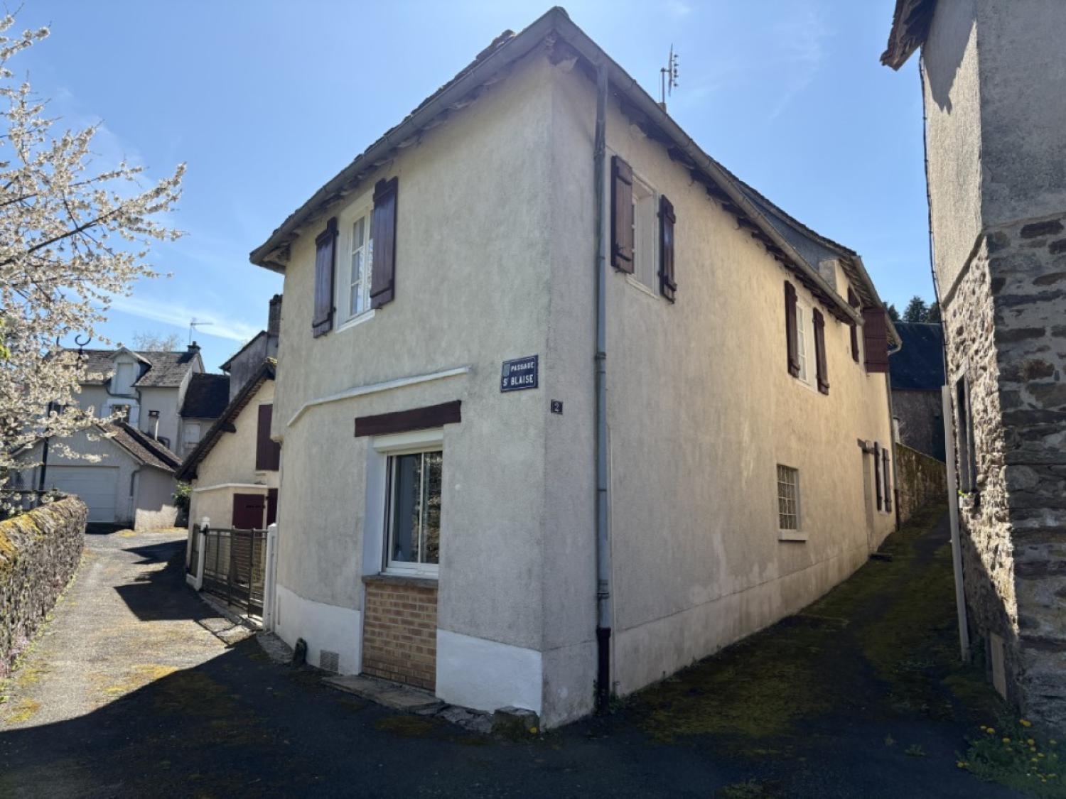 te koop dorpshuis Arnac-Pompadour Corrèze 2