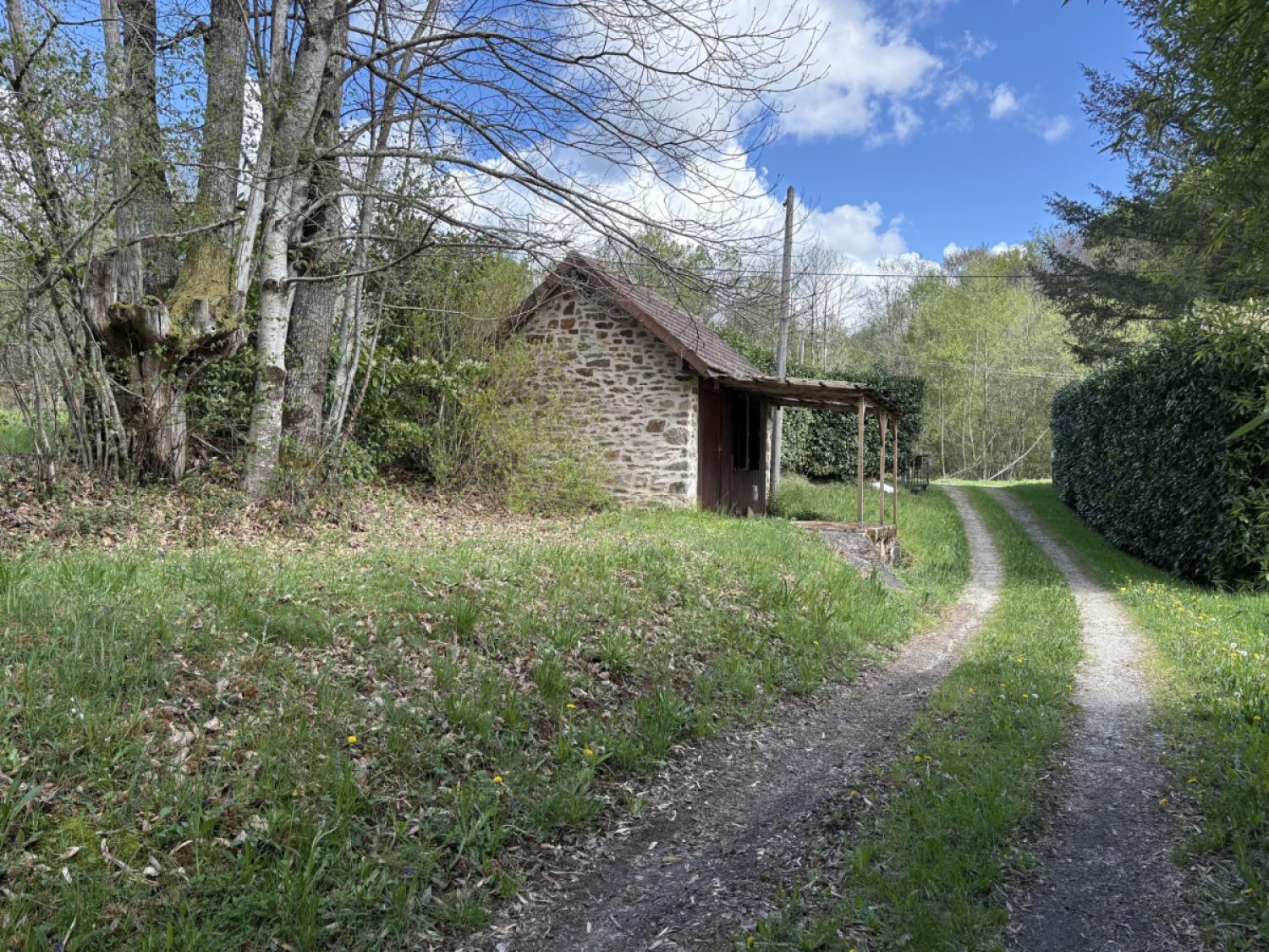  te koop vrijstaand Château-Chervix Haute-Vienne 16