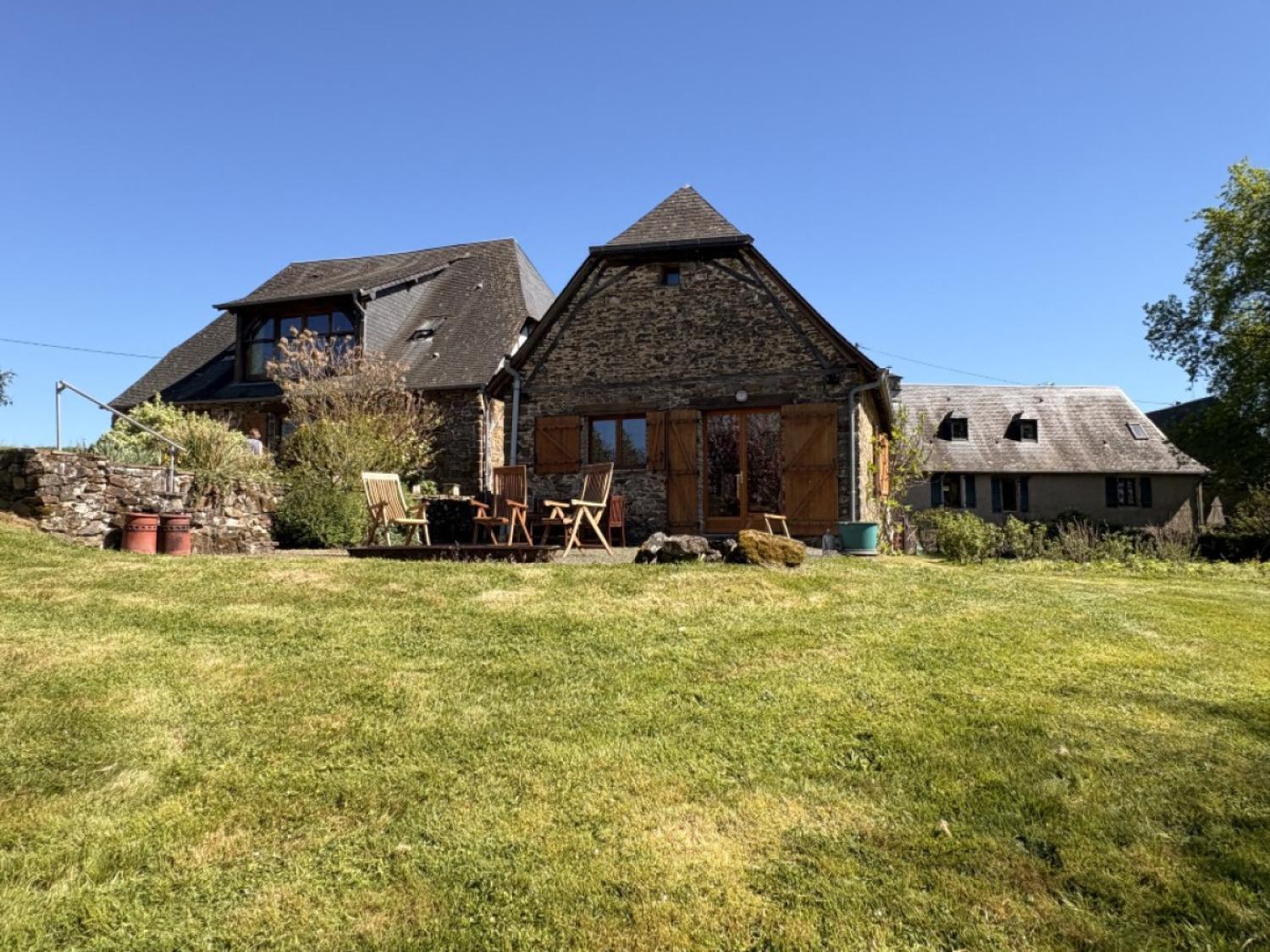  te koop huis met gîte Lascaux Corrèze 2