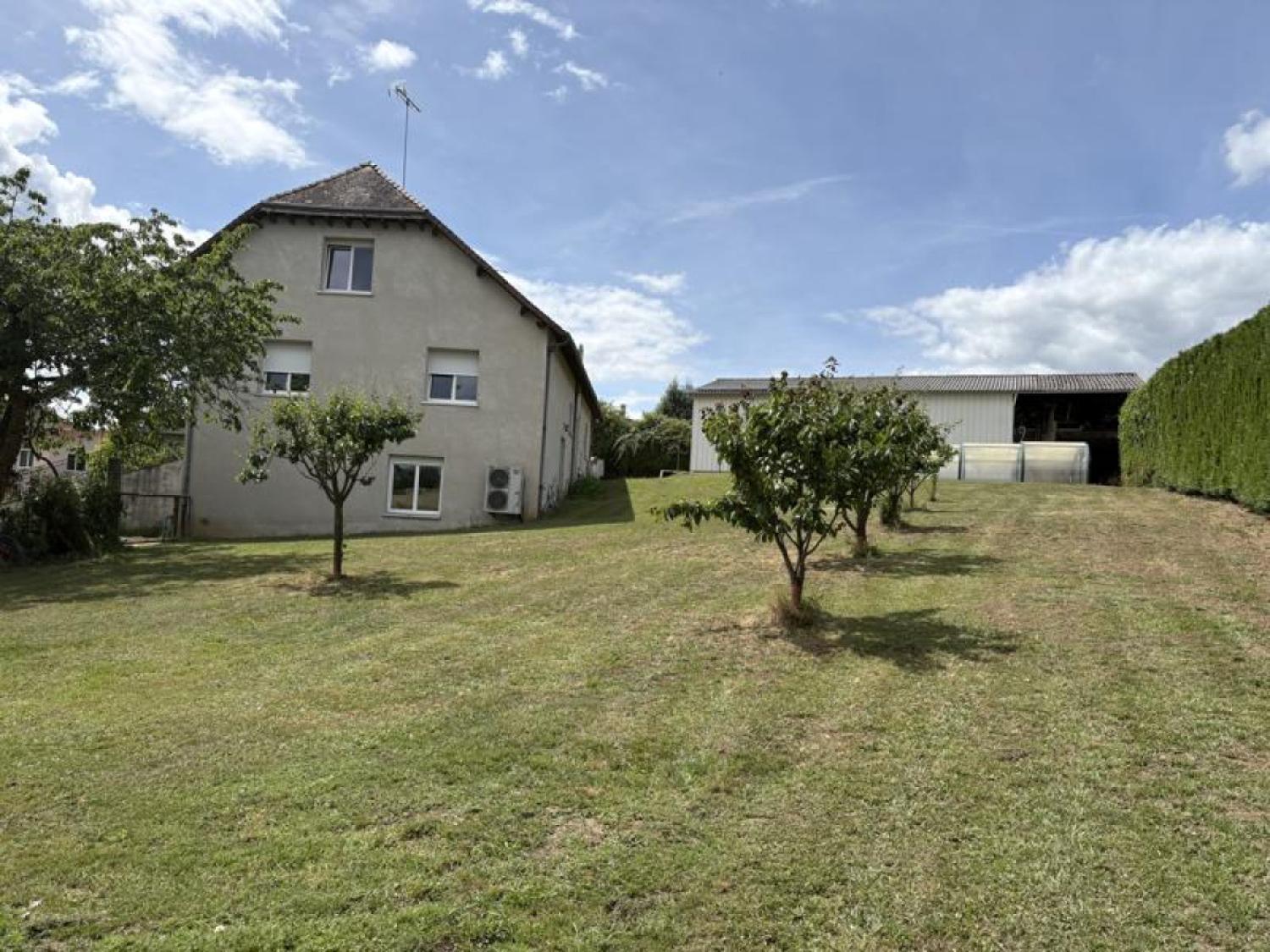 te koop vrijstaand Lubersac Corrèze 2