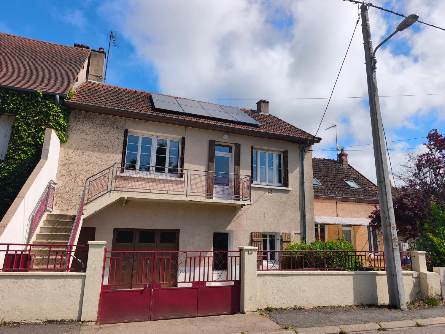  te koop dorpshuis Luzy Nièvre 1