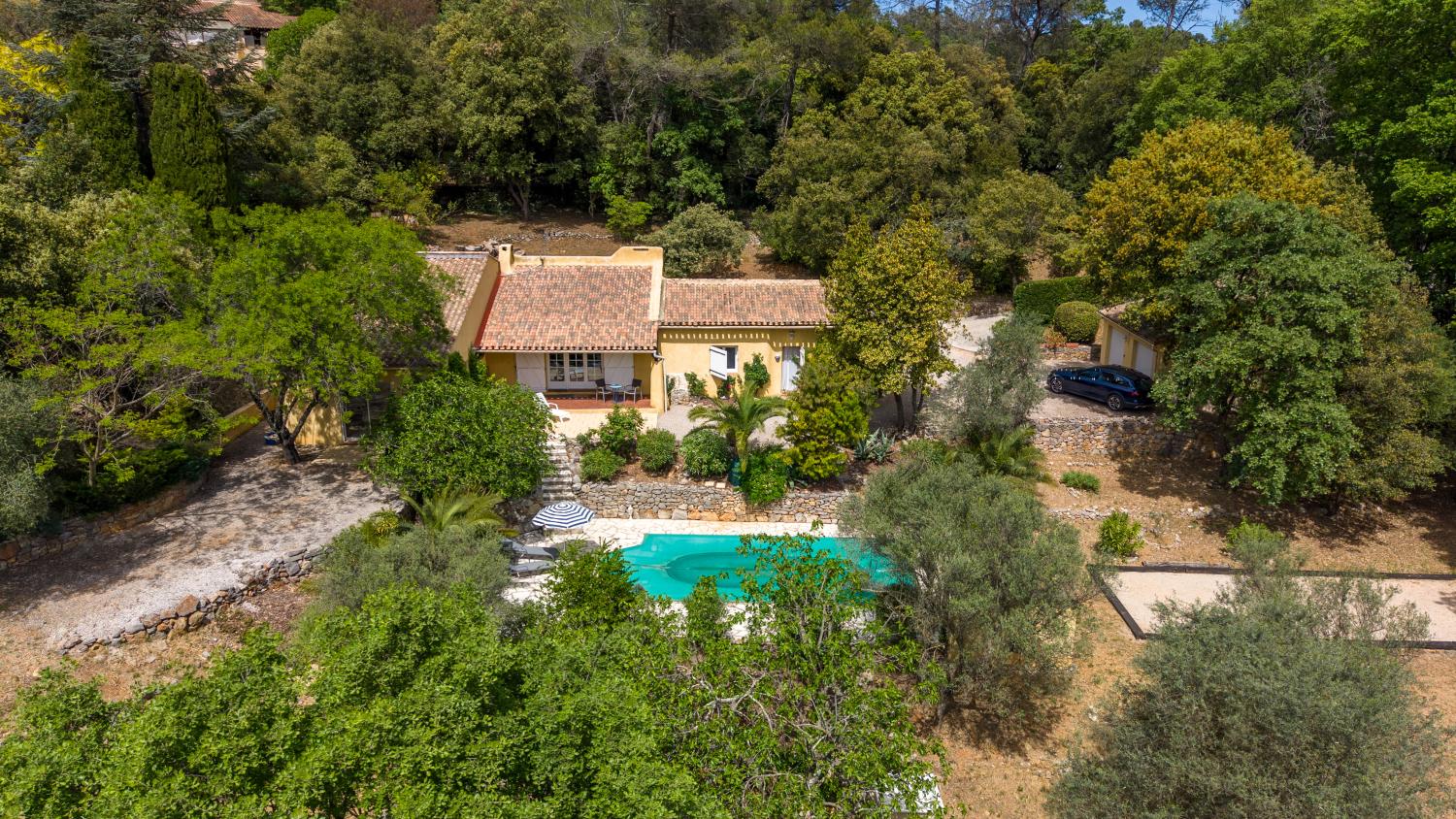 te koop villa Méounes-lès-Montrieux Var 1
