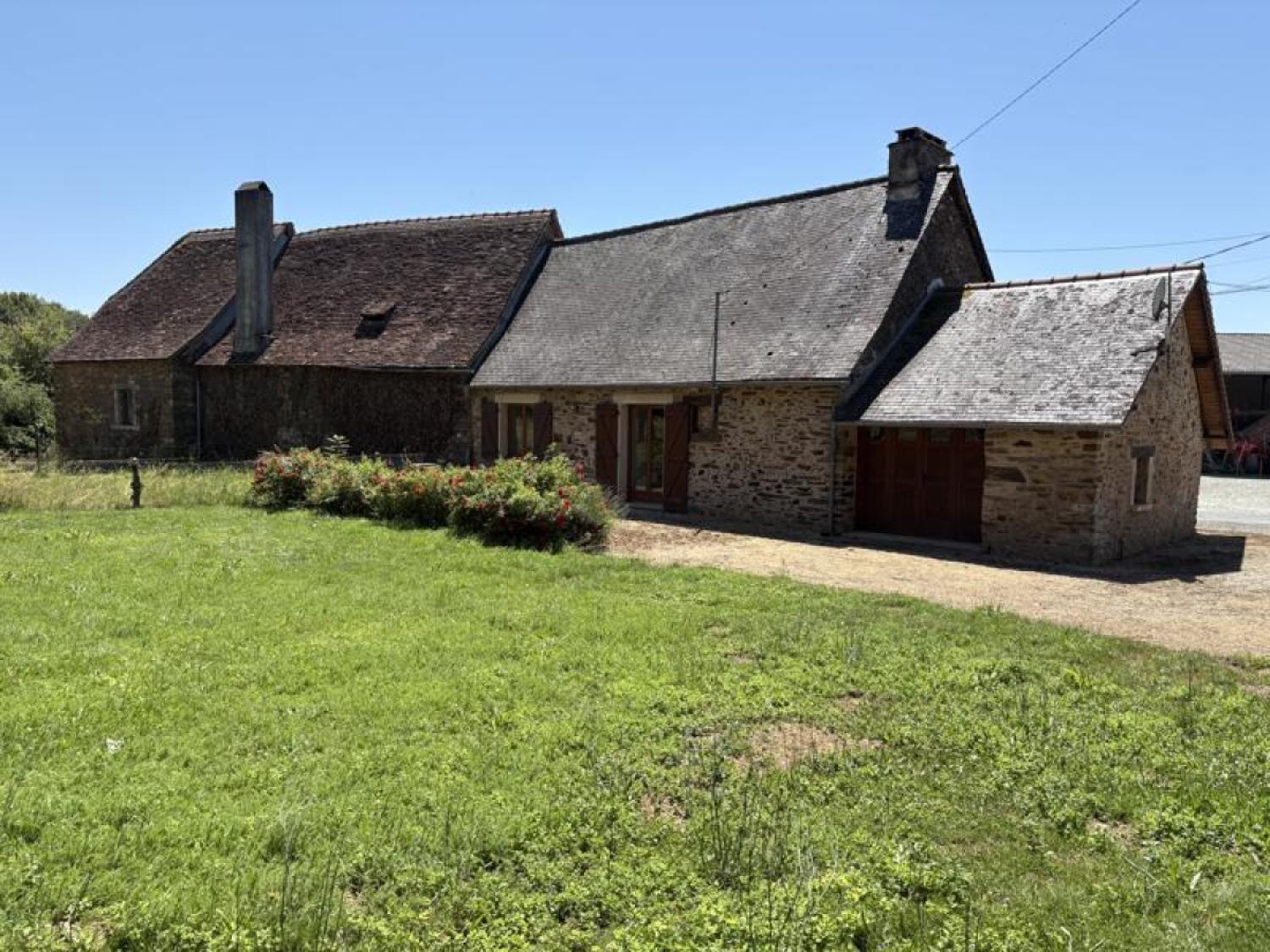  te koop huis met gîte Beyssenac Corrèze 3
