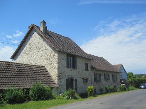 Saint-Yrieix-la-Perche Haute-Vienne vrijstaand foto 7365105