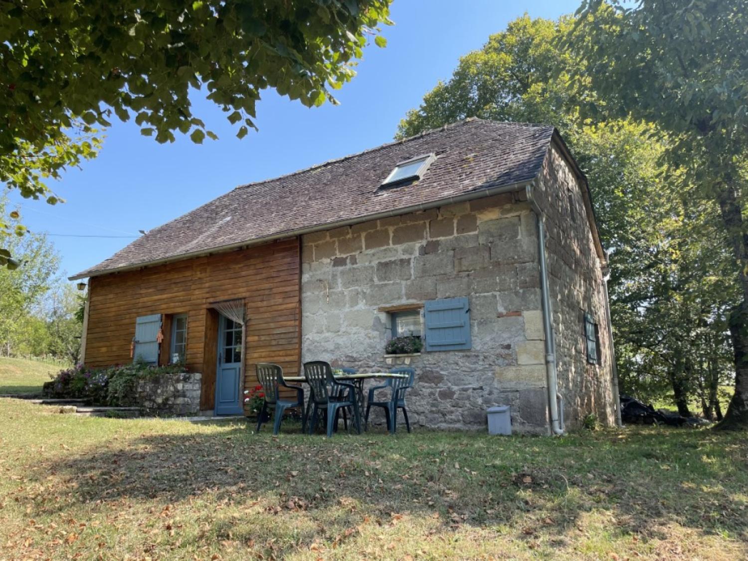 te koop huis met gîte Perpezac-le-Blanc Corrèze 21