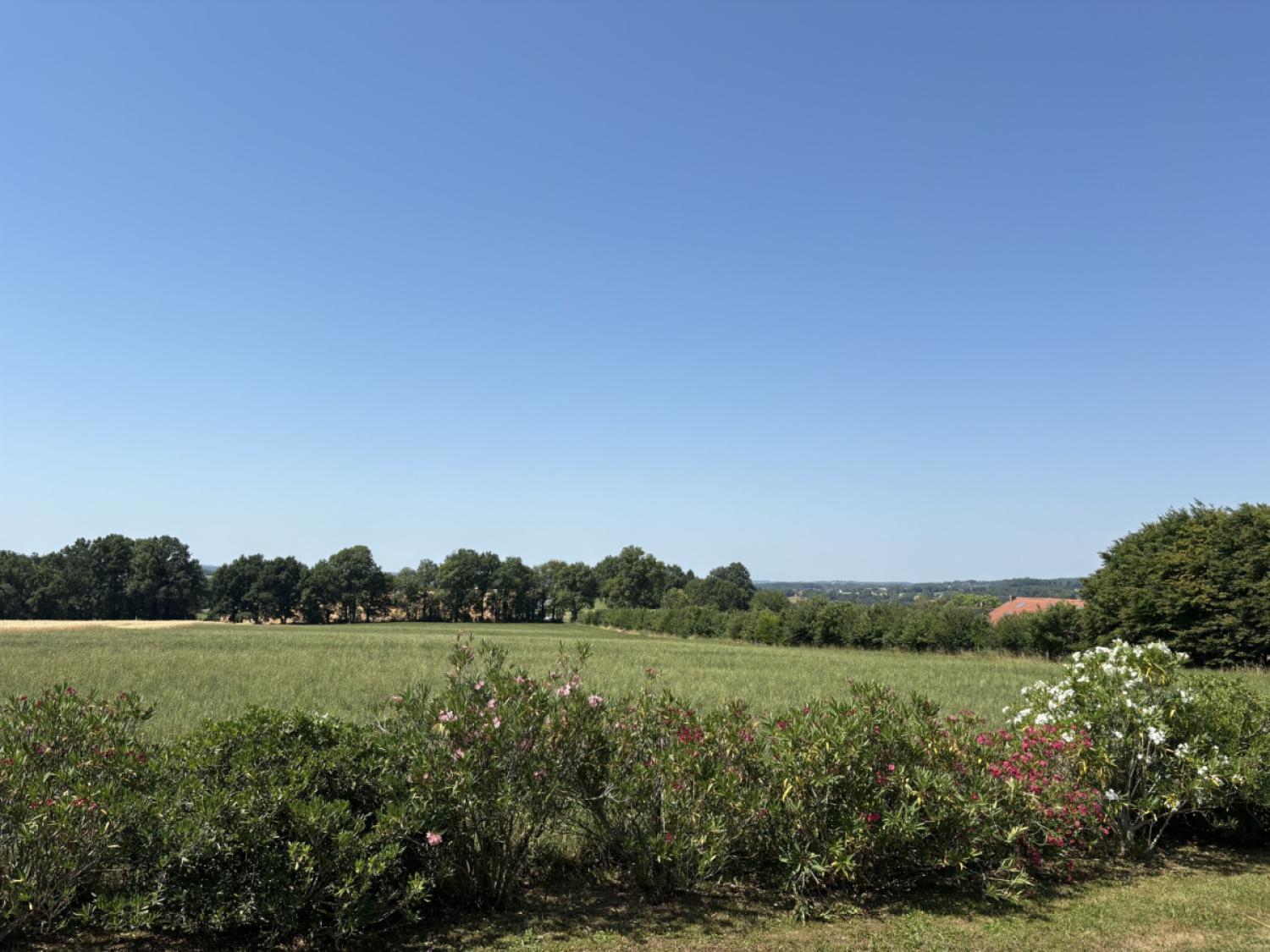 te koop huis met gîte Génis Dordogne 6