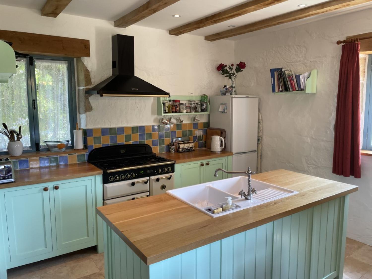 te koop huis met gîte Perpezac-le-Blanc Corrèze 10