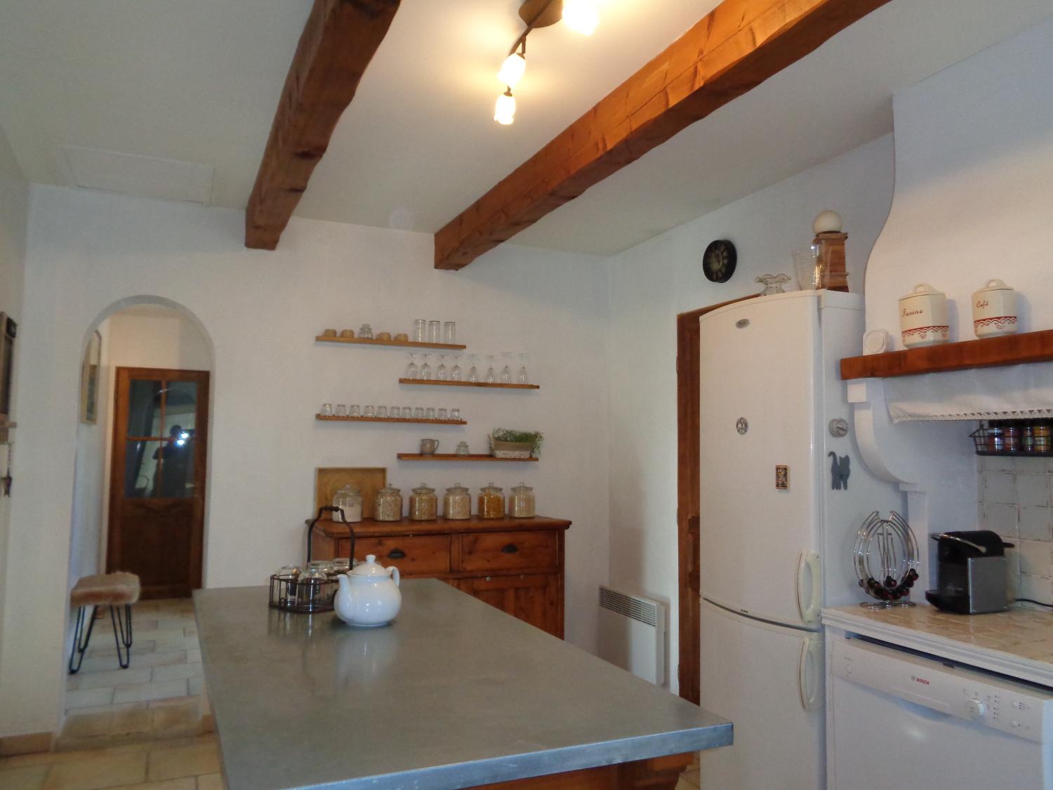 te koop gîtes/ chambres d'hôtes Lacoste Vaucluse 17