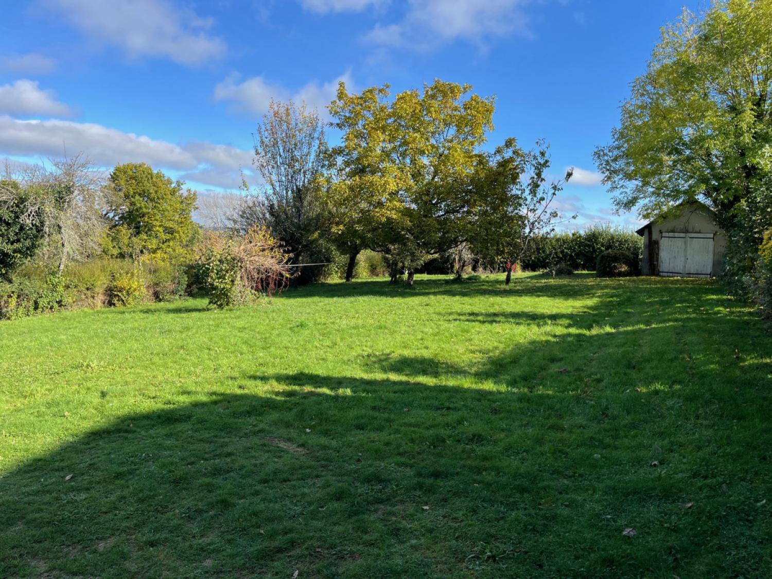 te koop vrijstaand La Porcherie Haute-Vienne 23