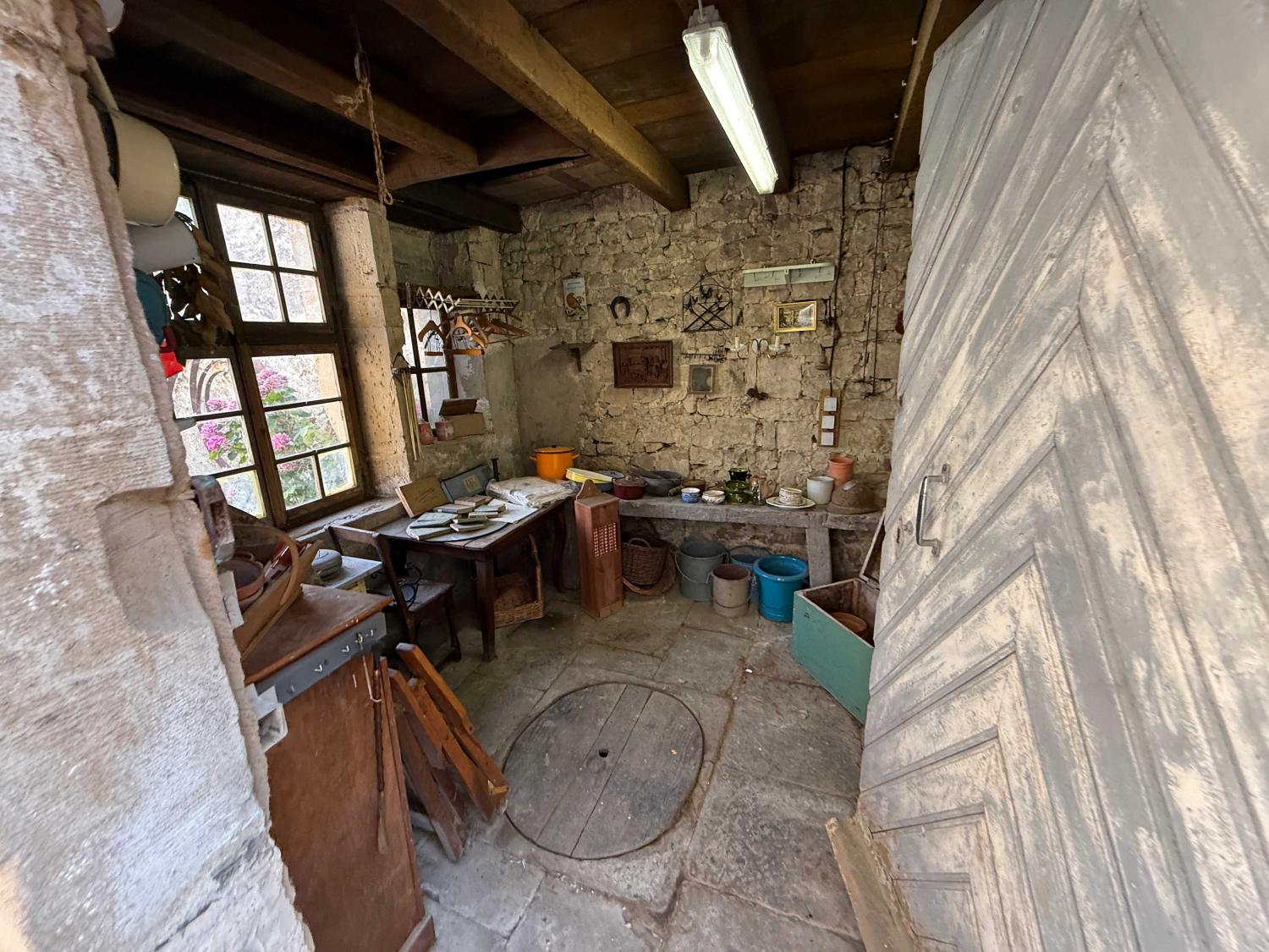  te koop dorpsboerderij Melay Haute-Marne 27