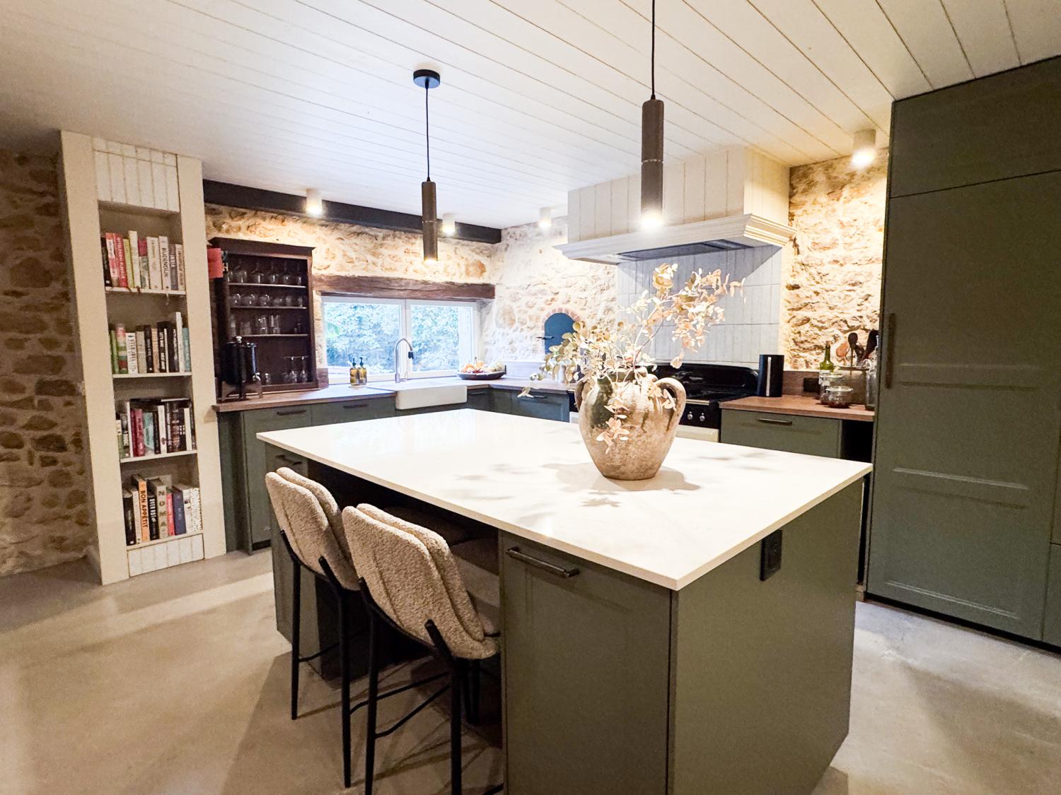  te koop gîtes/ chambres d'hôtes Saint-André-d'Allas Dordogne 17