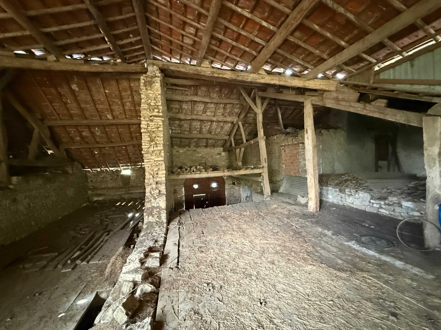 te koop dorpsboerderij Augicourt Haute-Saône 29