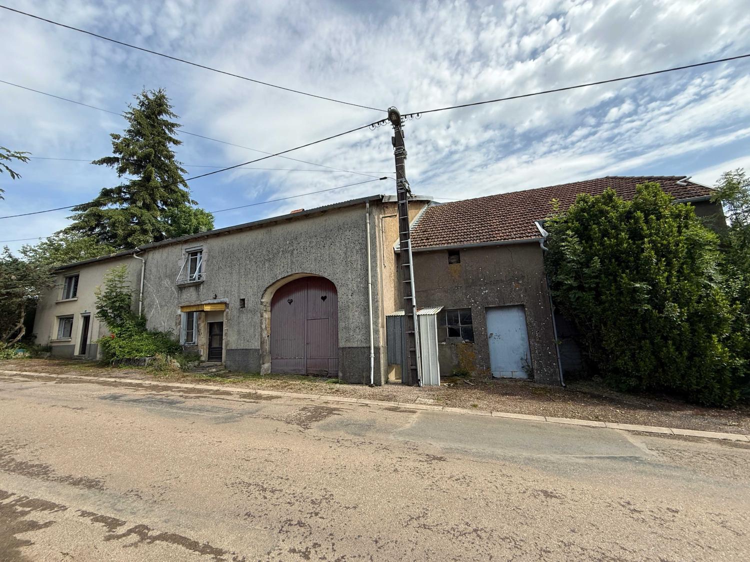 te koop dorpsboerderij Augicourt Haute-Saône 38