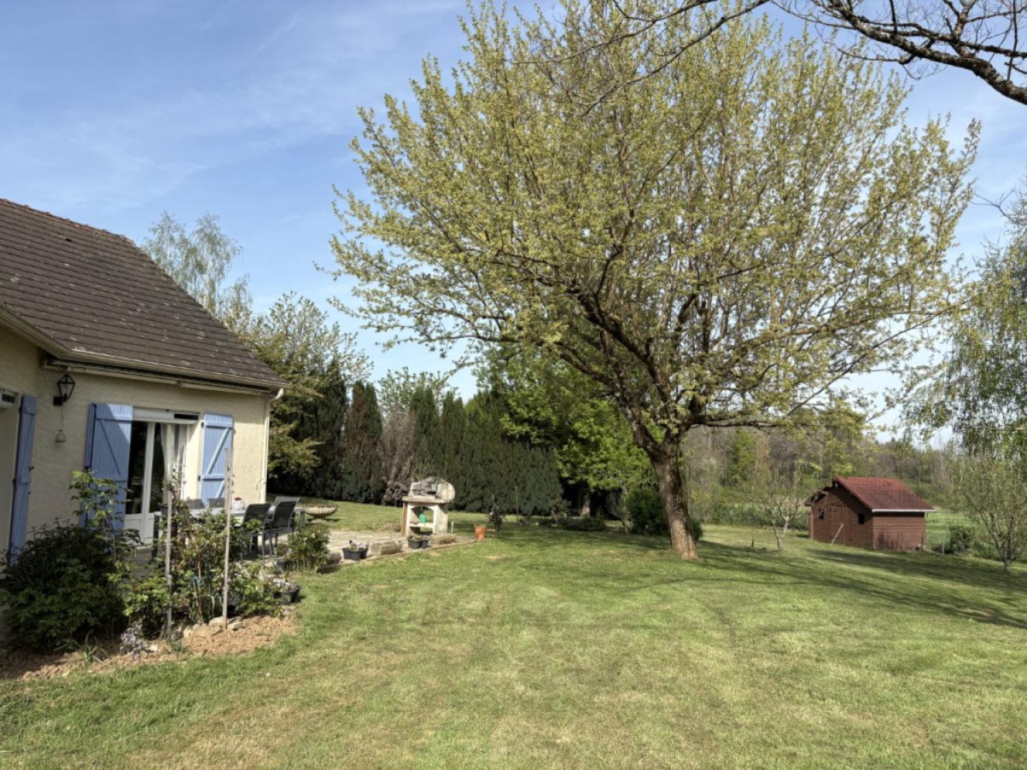 te koop vrijstaand Beyssac Corrèze 19