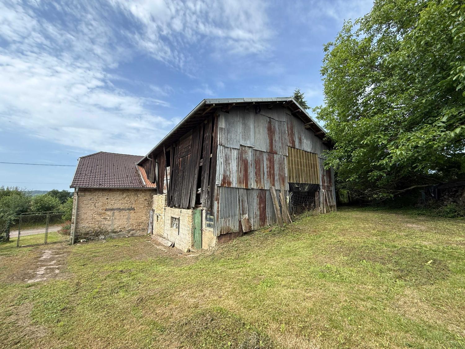 te koop dorpsboerderij Augicourt Haute-Saône 39