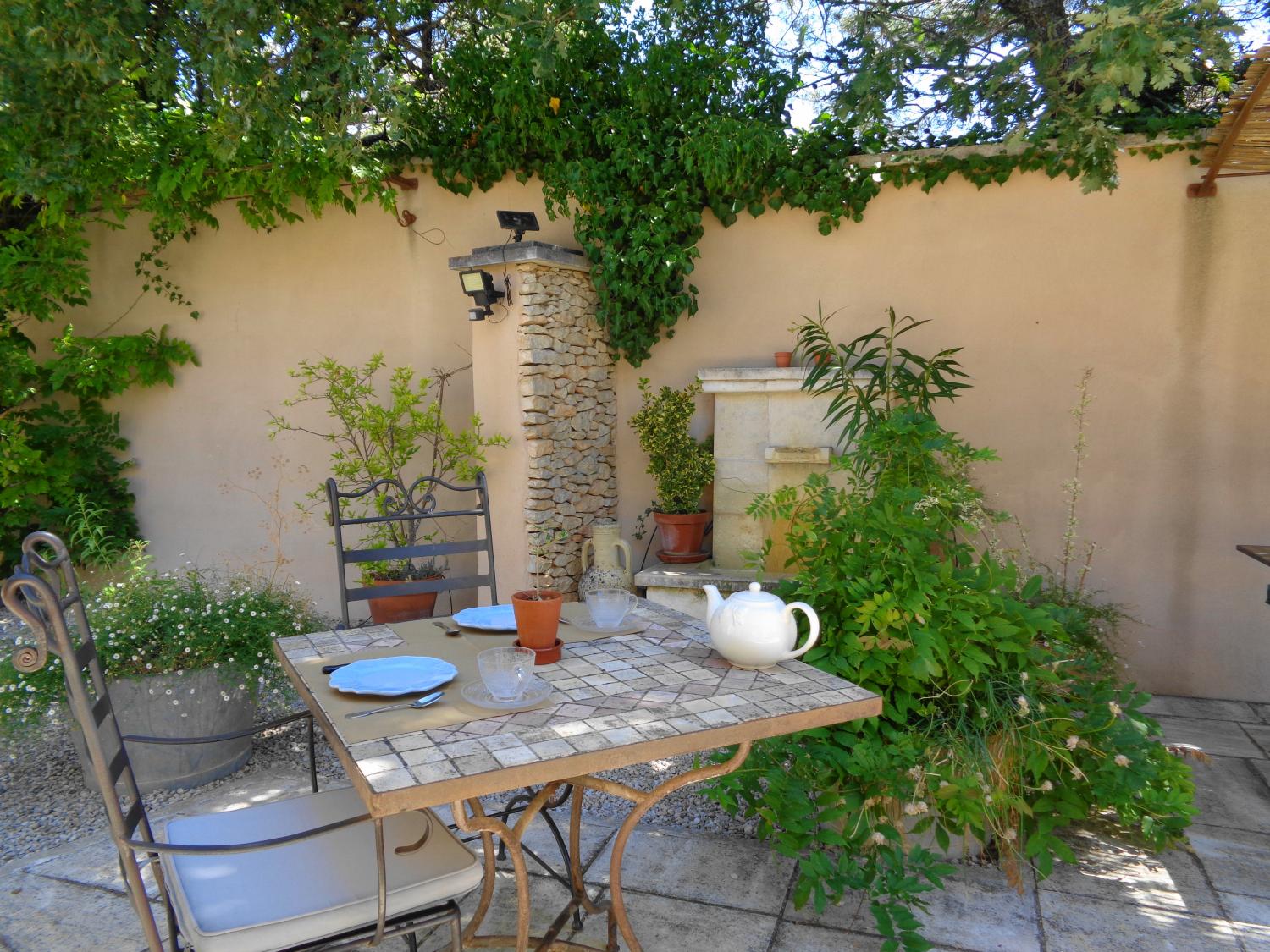  te koop gîtes/ chambres d'hôtes Lacoste Vaucluse 4
