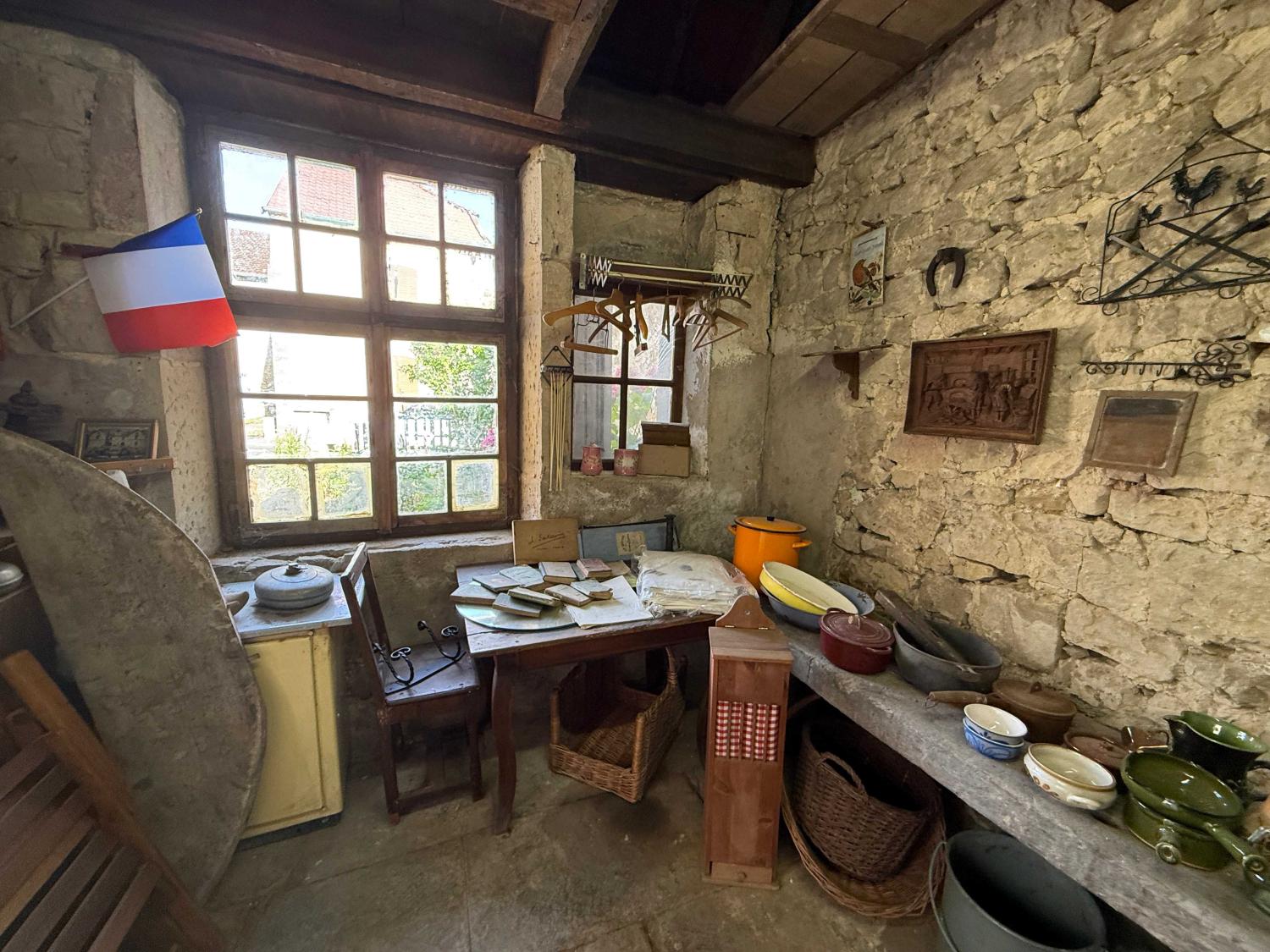  te koop dorpsboerderij Melay Haute-Marne 29