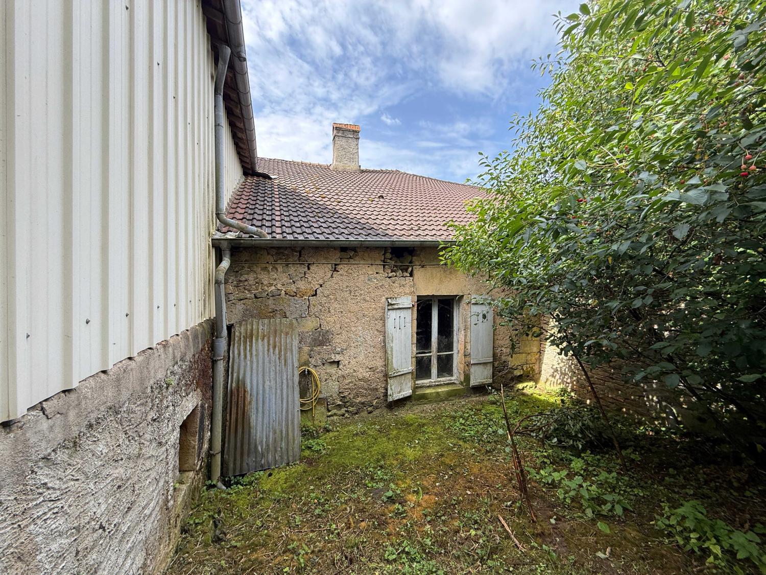 te koop dorpsboerderij Augicourt Haute-Saône 37