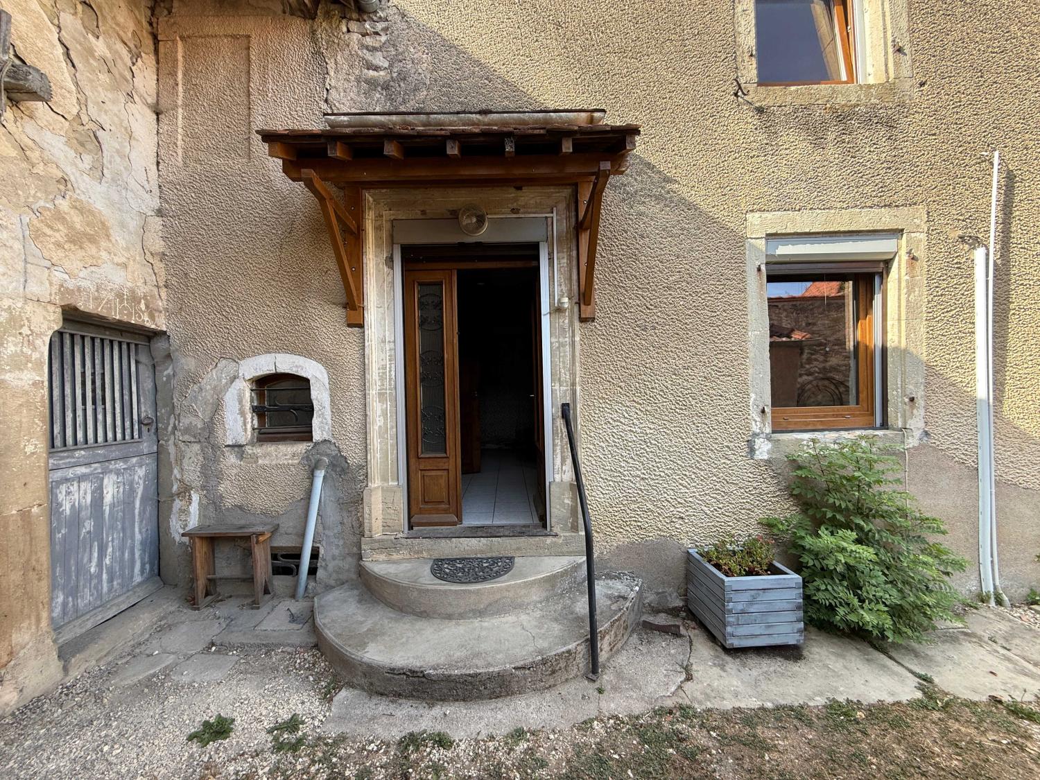  te koop dorpsboerderij Melay Haute-Marne 26