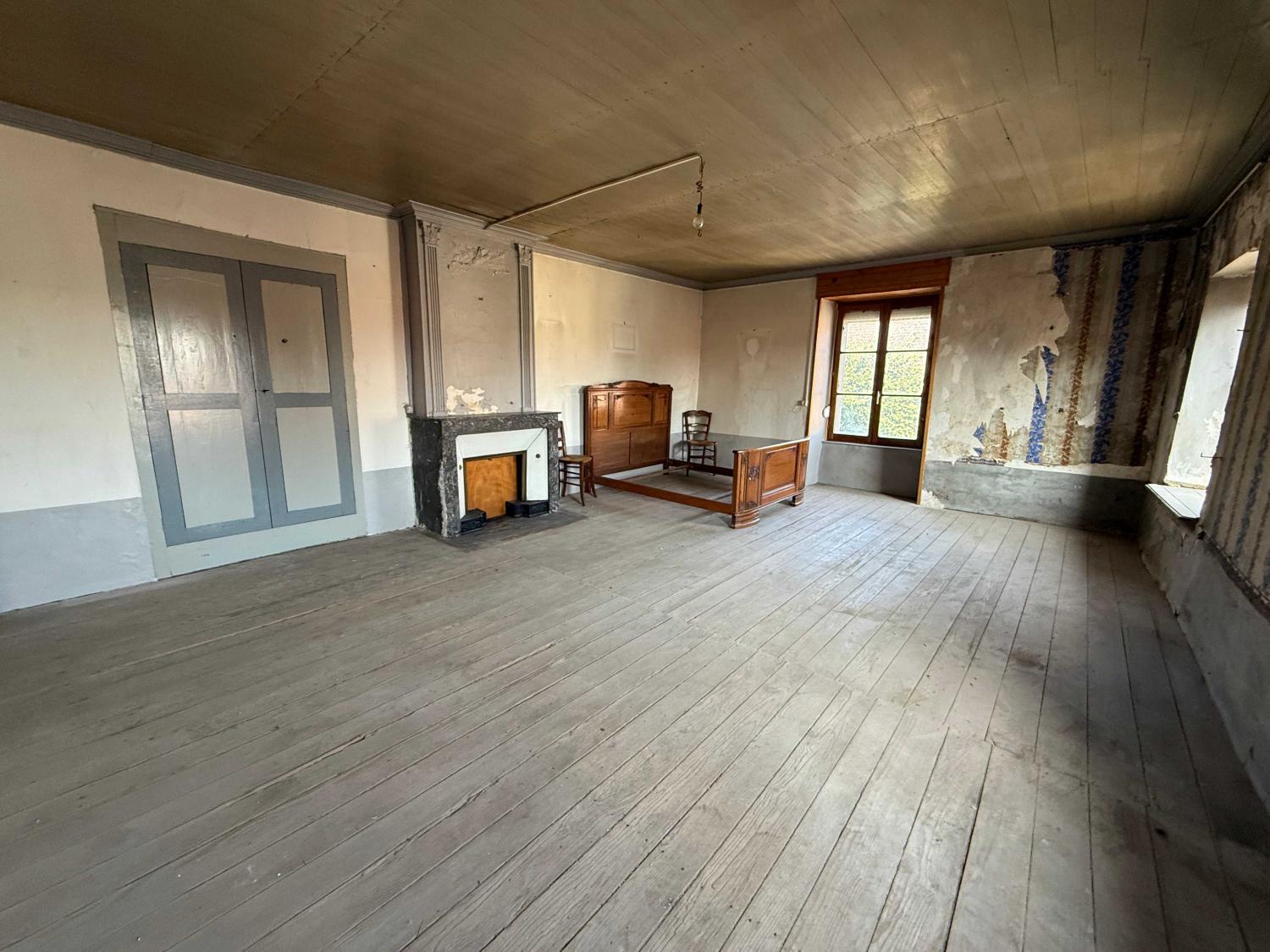  te koop dorpsboerderij Melay Haute-Marne 11
