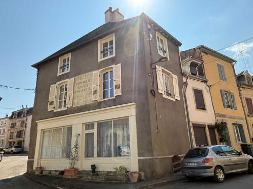 Jussey Haute-Saône dorpshuis foto