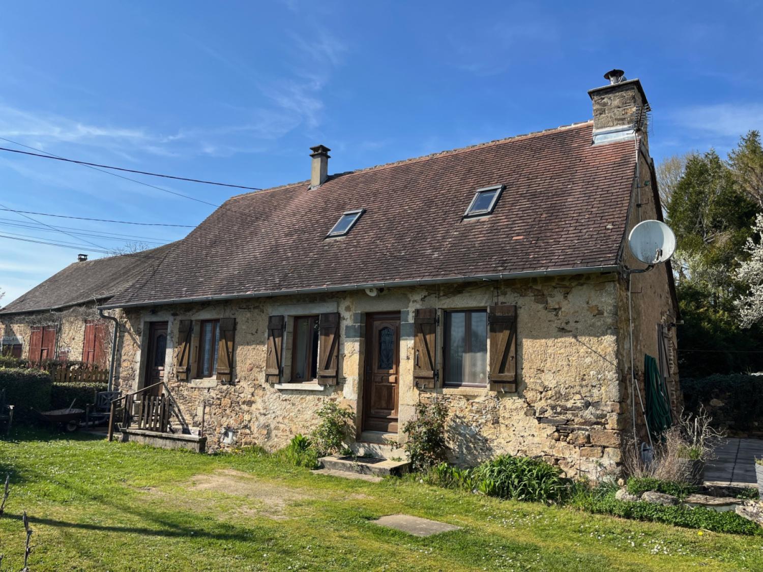 te koop vrijstaand Jumilhac-le-Grand Dordogne 1