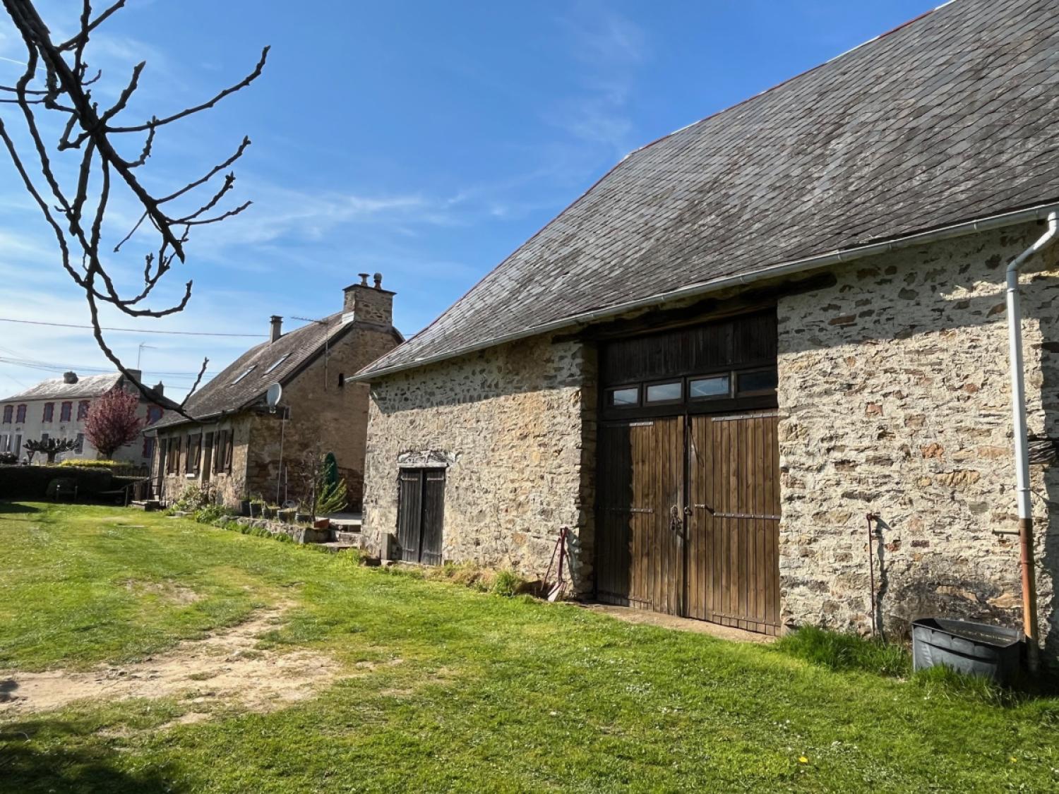 te koop vrijstaand Jumilhac-le-Grand Dordogne 17